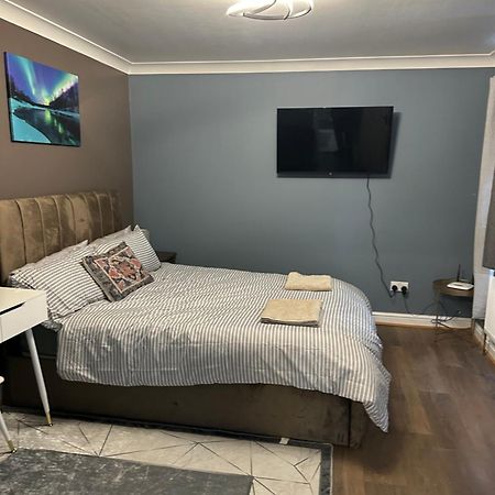 Amazing Ground Floor One Bedroom Apartment Forest Road London Exterior foto